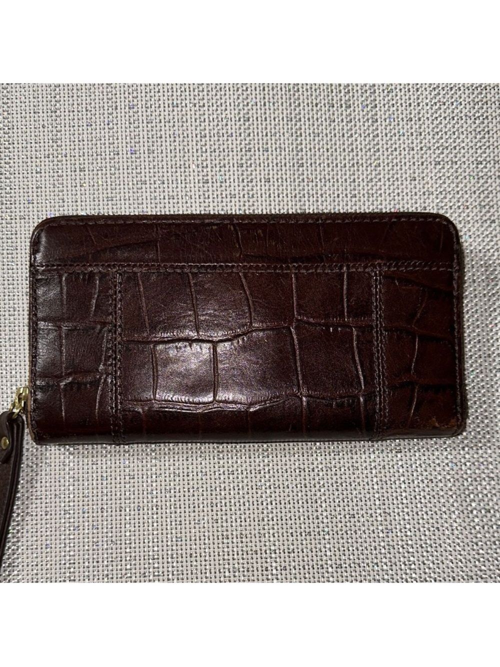 FOSSIL Vintage Brown Leather Croc Print Zip Wristlet Strap Large Wallet